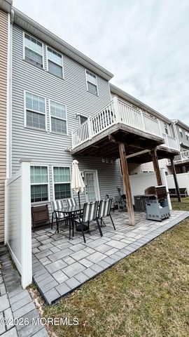 110 Halliard Drive, Eatontown, NJ 07724