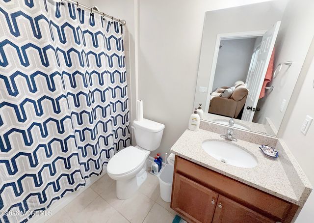 110 Halliard Drive, Eatontown, NJ 07724