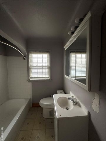 12016 Nashville Street, Detroit, MI 48205