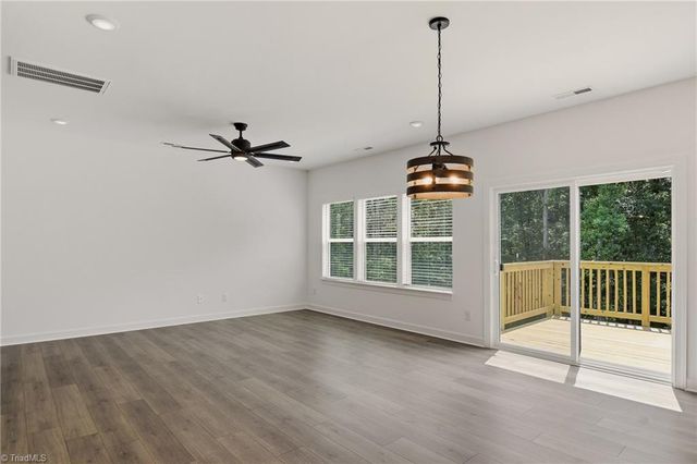 110 Highgate Lane 1048, Lexington, NC 27292