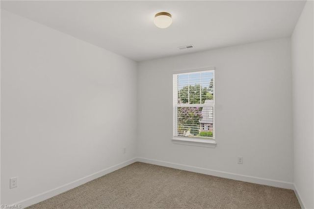 110 Highgate Lane 1048, Lexington, NC 27292