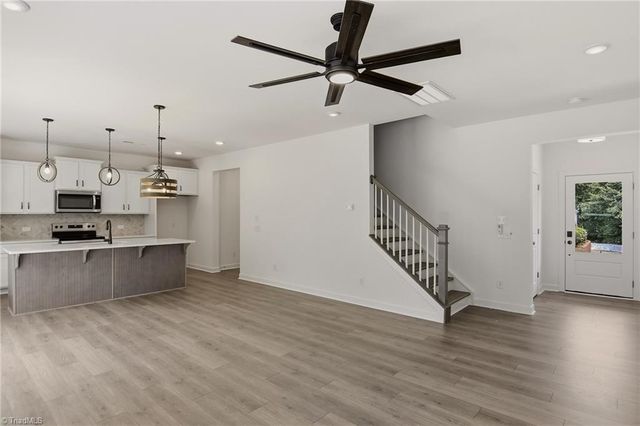 110 Highgate Lane 1048, Lexington, NC 27292