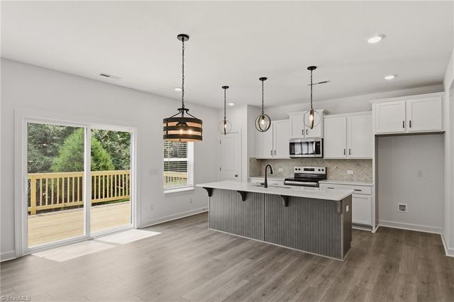 110 Highgate Lane 1048, Lexington, NC 27292