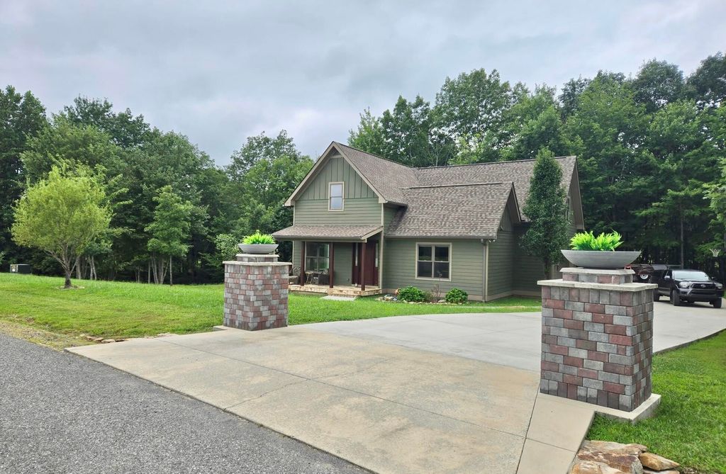 220 Bear Crawl Road Rb 28, Jasper, TN 37347