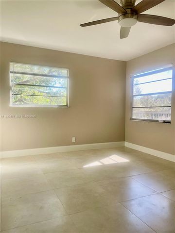 1251 SW 125th Ave 311T, Pembroke Pines, FL 33027