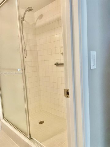 1251 SW 125th Ave 311T, Pembroke Pines, FL 33027