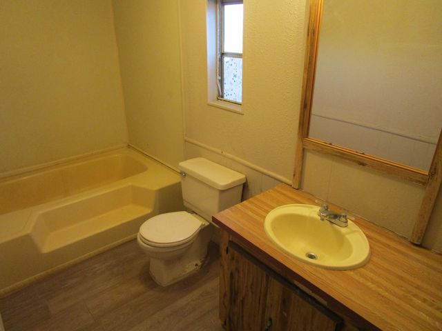 800 Bluff Street, Sweetwater, TX 79556