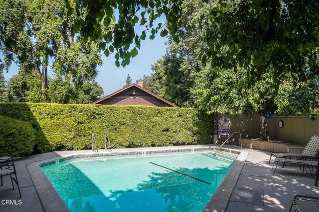 201 N Orange Grove Boulevard 511, Pasadena, CA 91103