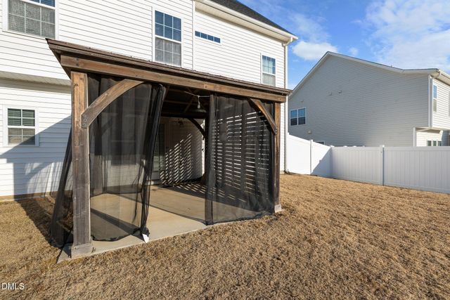 446 Mallard Loop Drive, Clayton, NC 27527