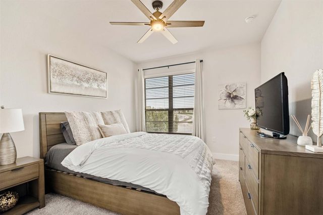 7600 Hillock TER, Austin, TX 78744