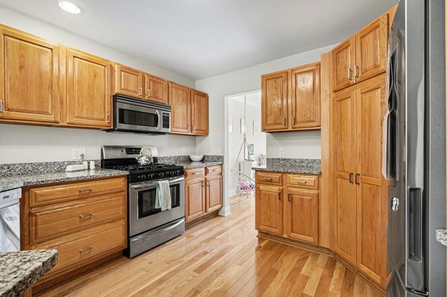 3603 Woodcliff Drive, Kalamazoo, MI 49008