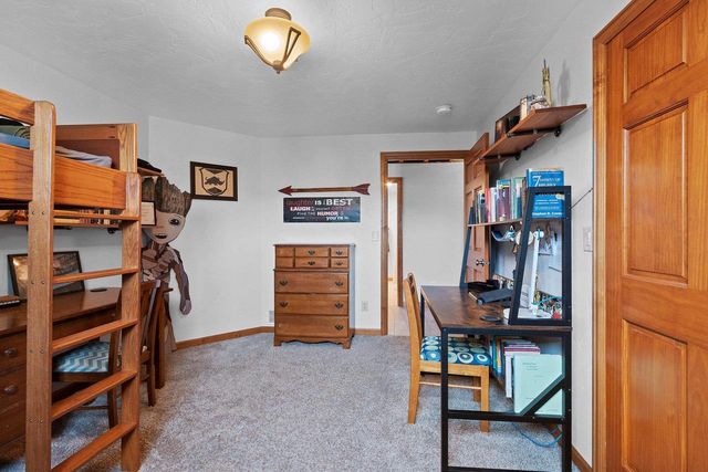 1041 SYMPHONY BOULEVARD, Neenah, WI 54956