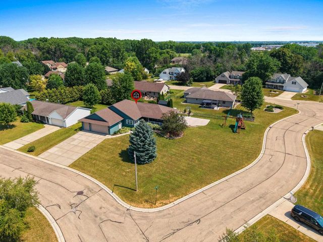 1041 SYMPHONY BOULEVARD, Neenah, WI 54956