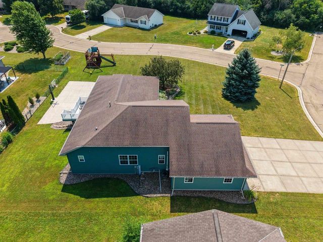 1041 SYMPHONY BOULEVARD, Neenah, WI 54956