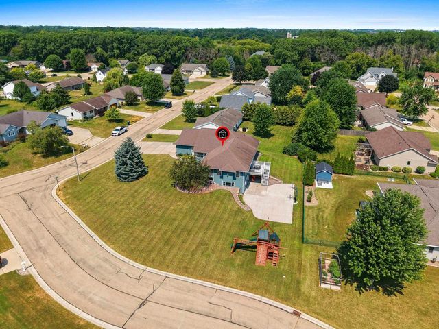 1041 SYMPHONY BOULEVARD, Neenah, WI 54956