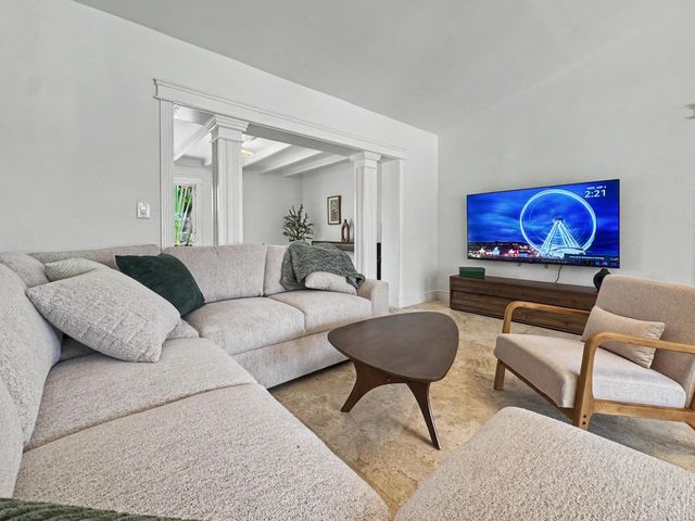 2836 NW 11TH Avenue, Wilton Manors, FL 33311