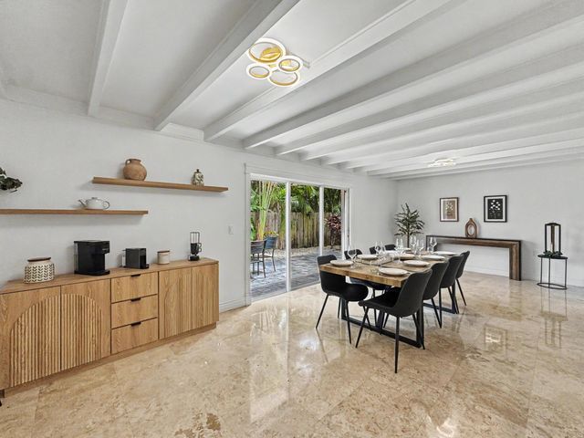 2836 NW 11TH Avenue, Wilton Manors, FL 33311