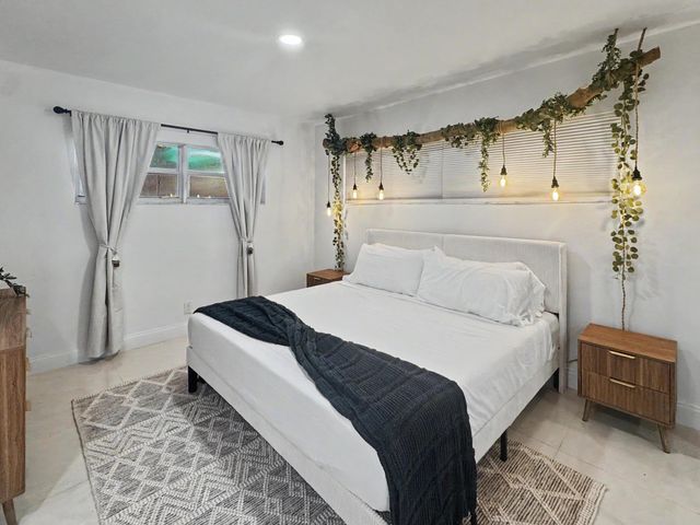 2836 NW 11TH Avenue, Wilton Manors, FL 33311