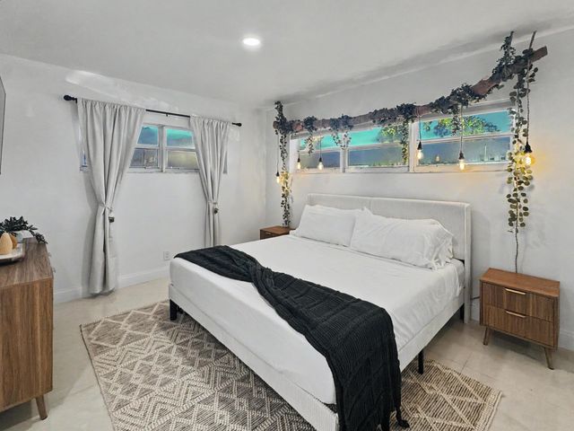 2836 NW 11TH Avenue, Wilton Manors, FL 33311