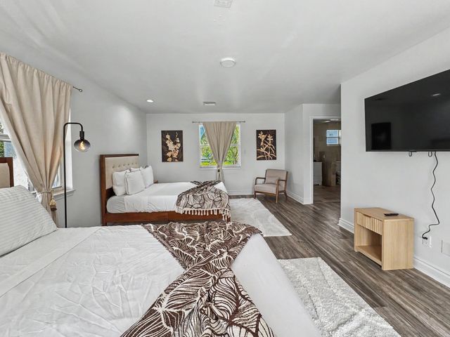 2836 NW 11TH Avenue, Wilton Manors, FL 33311