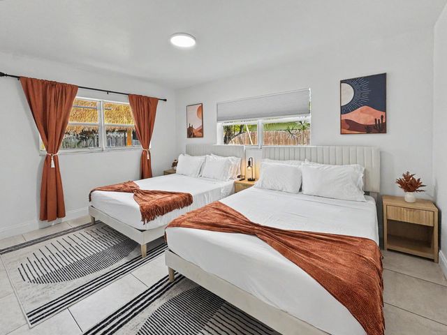 2836 NW 11TH Avenue, Wilton Manors, FL 33311
