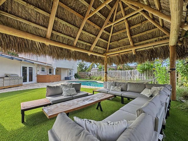 2836 NW 11TH Avenue, Wilton Manors, FL 33311