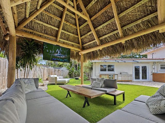 2836 NW 11TH Avenue, Wilton Manors, FL 33311