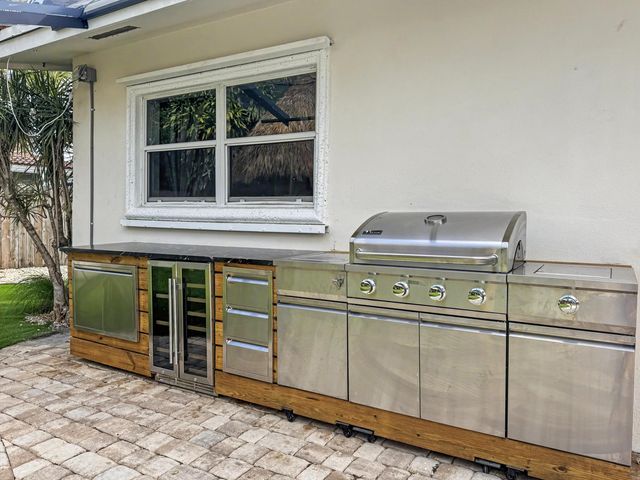 2836 NW 11TH Avenue, Wilton Manors, FL 33311