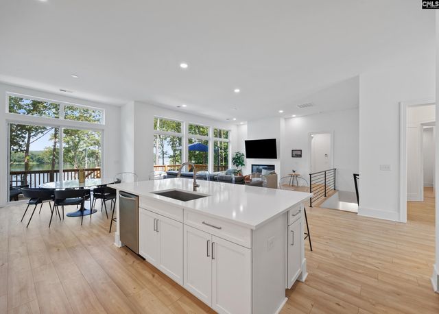 1075 Retreat Way, Ridgeway, SC 29130