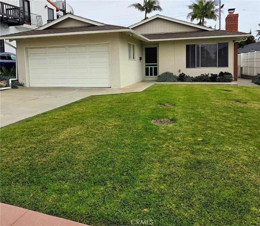 Image 1 of property listing at 111 W Avenida Santiago, San Clemente, CA 92672