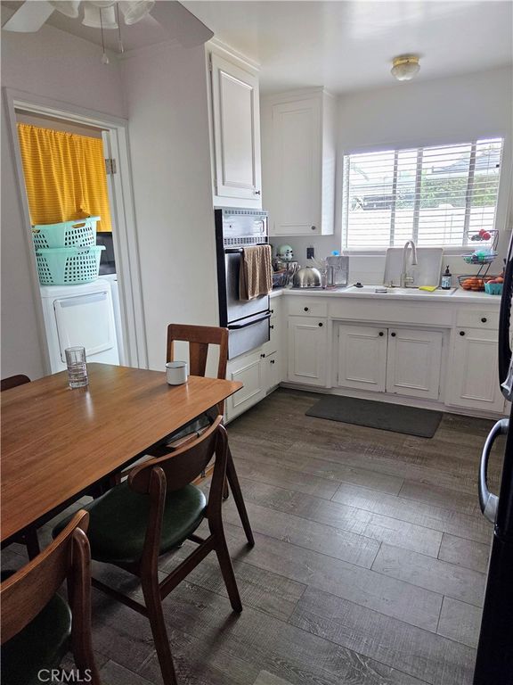 Image 6 of property listing at 111 W Avenida Santiago, San Clemente, CA 92672