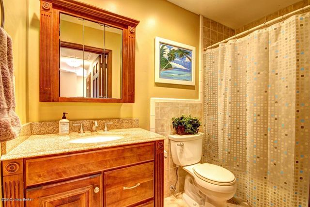 11207 Seatonville Rd, Louisville, KY 40291
