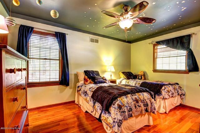 11207 Seatonville Rd, Louisville, KY 40291