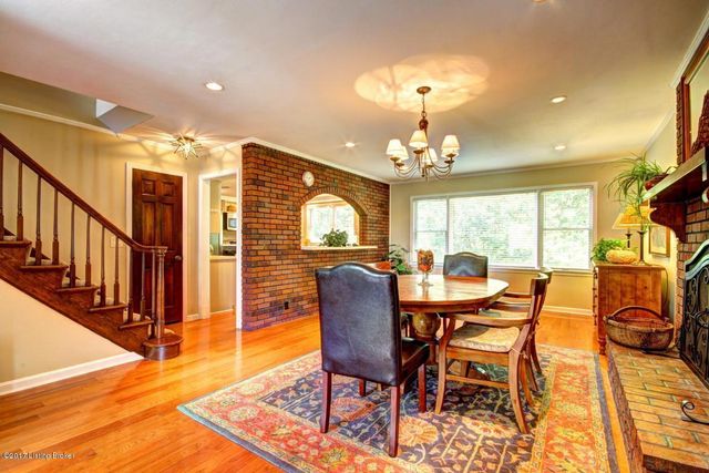 11207 Seatonville Rd, Louisville, KY 40291