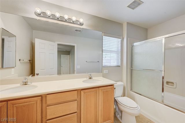 11939 Giles Street, Las Vegas, NV 89183