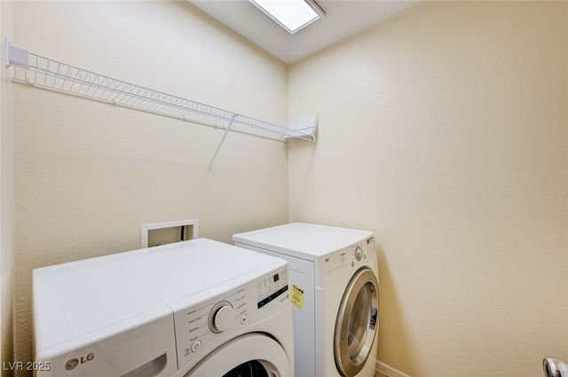 11939 Giles Street, Las Vegas, NV 89183