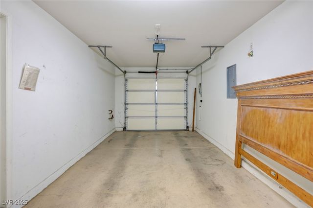 11939 Giles Street, Las Vegas, NV 89183