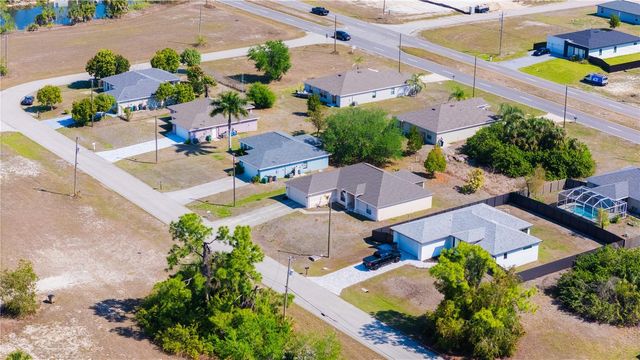 4129 NE 19TH PLACE, Cape Coral, FL 33909