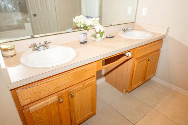 4129 NE 19TH PLACE, Cape Coral, FL 33909