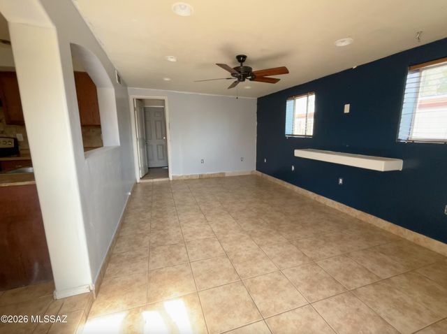 5245 E Camden Street, Tucson, AZ 85712