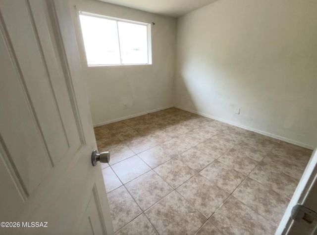 5245 E Camden Street, Tucson, AZ 85712