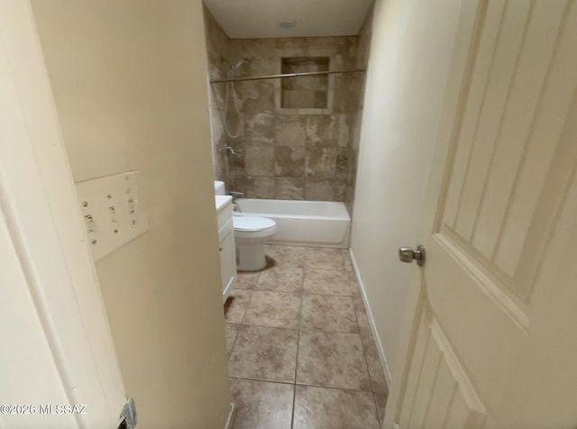 5245 E Camden Street, Tucson, AZ 85712