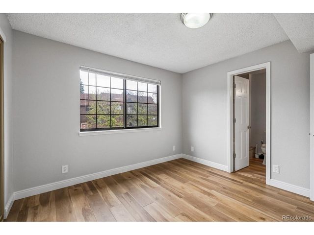 844 S Vance St F, Lakewood, CO 80226