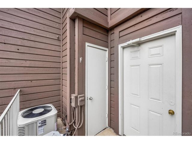 844 S Vance St F, Lakewood, CO 80226