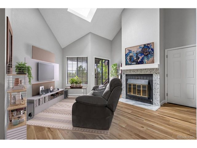 844 S Vance St F, Lakewood, CO 80226