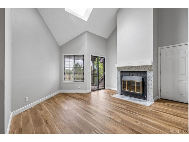 844 S Vance St F, Lakewood, CO 80226