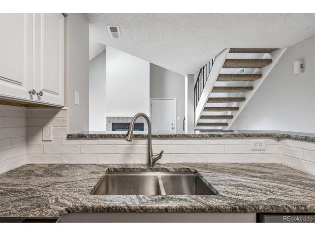 844 S Vance St F, Lakewood, CO 80226