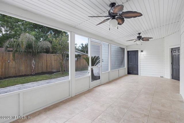 5741 FLORAL Avenue, Jacksonville, FL 32211