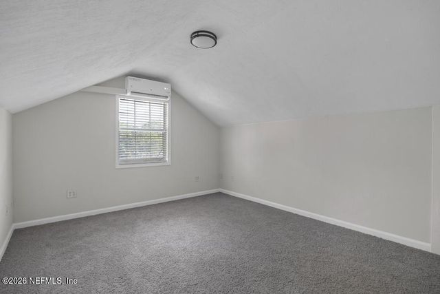 5741 FLORAL Avenue, Jacksonville, FL 32211