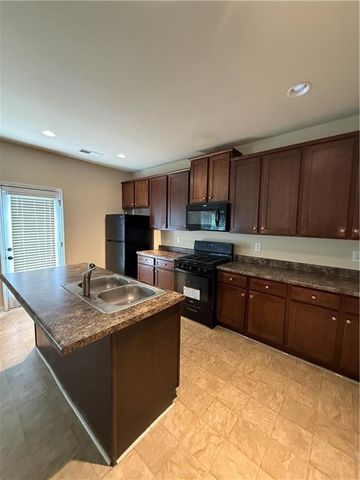 2529 Shropshire Place, Mcdonough, GA 30253